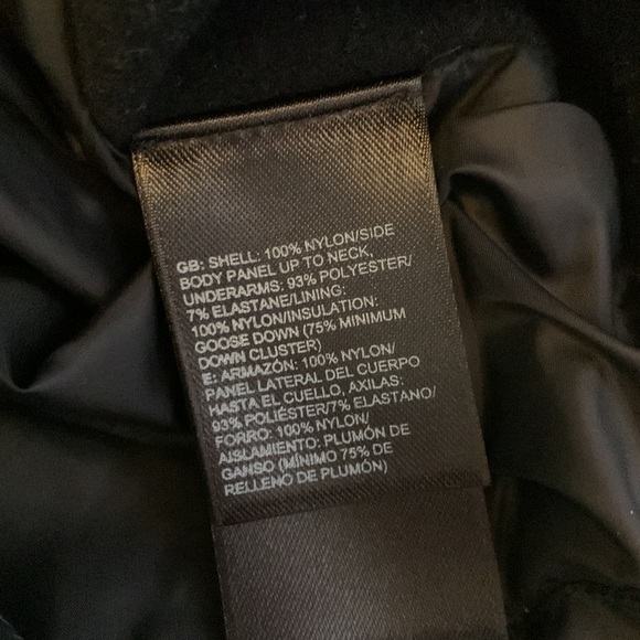 NWT The North Face Lucia Hybrid Down Vest, Medium, Black - Picture 8 of 13